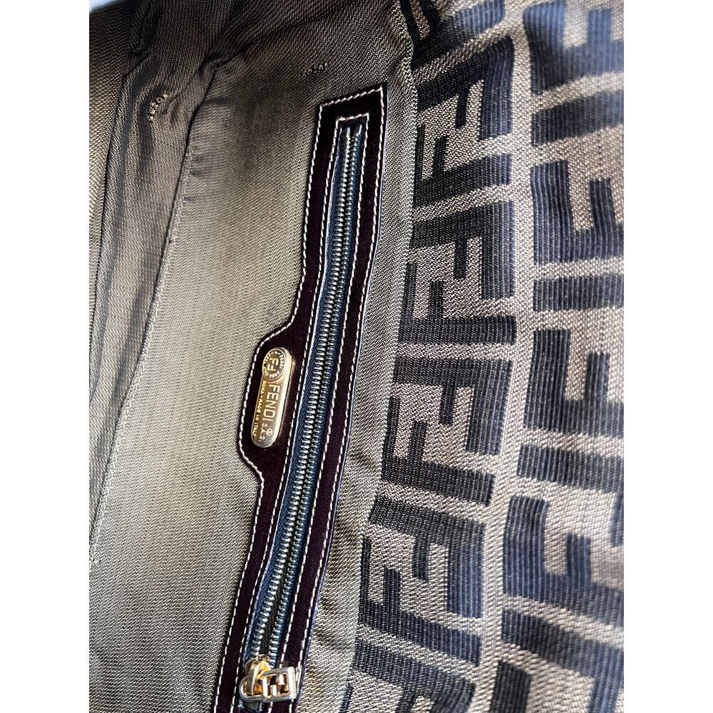 Vintage Fendi gold hardware zucca baguette - Picture 5 of 6
